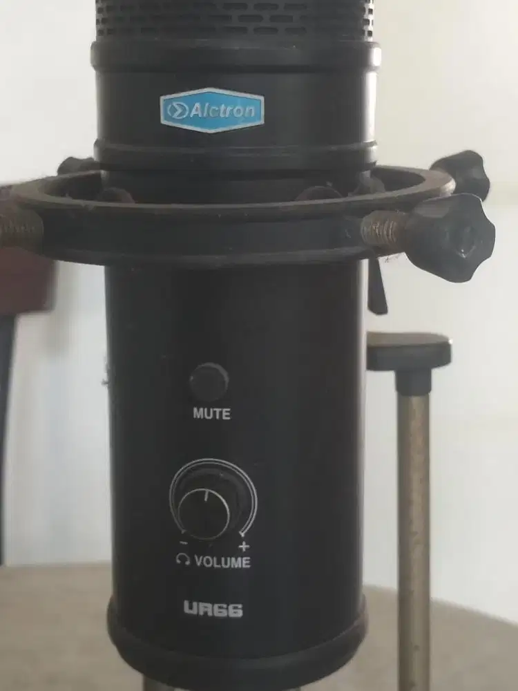 CONDENSER MIC USB STUDIO MULTIPATTEERN ALCTRON UR66