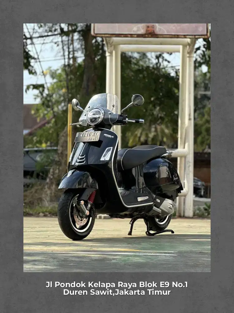 PIAGGIO VESPA GTS 150 IGET 4V ABS LED TH 2020 BLACK VULCANO Perfect Co