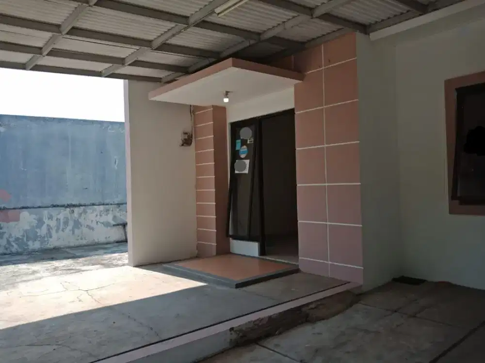 DISEWAKAN / DIJUAL RUMAH HOOK DALAM CLUSTER DI HARAPAN MULYA TARUMAJAYA BEKASI