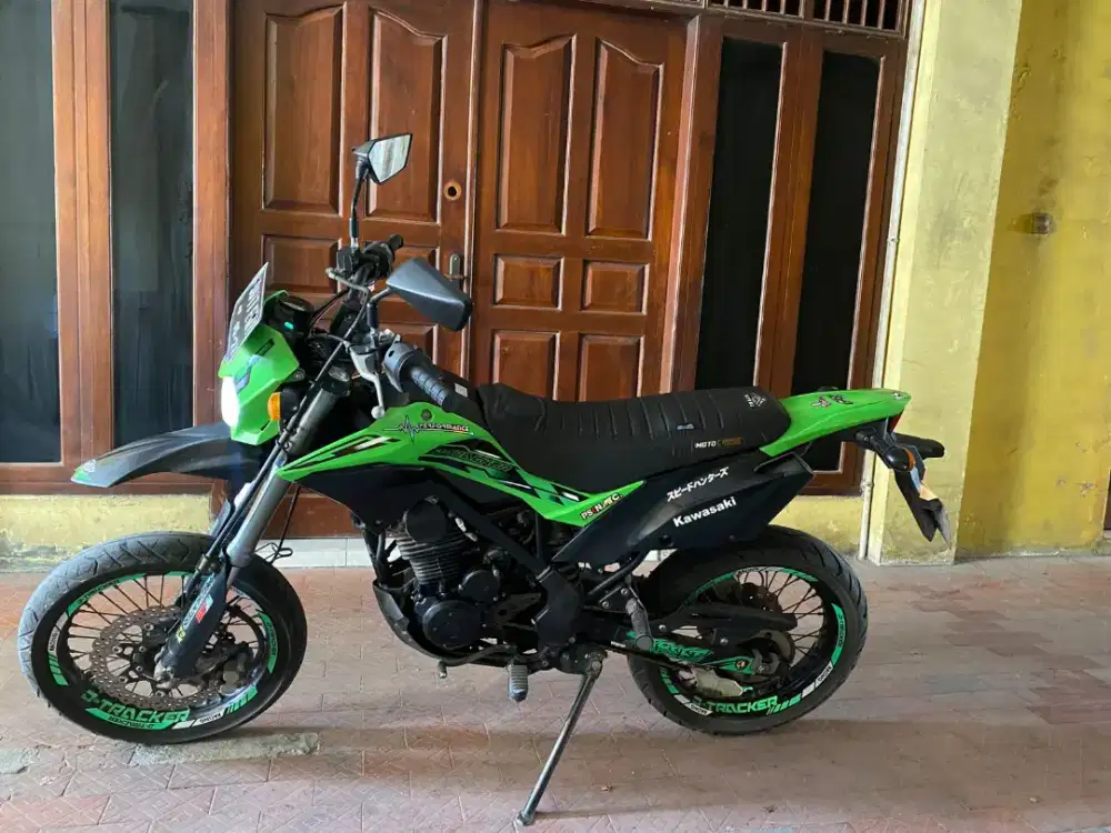 Kawasaki D-Tracker