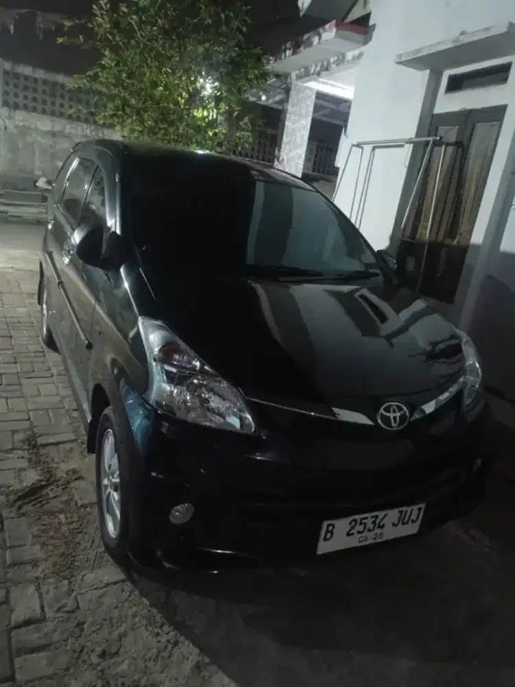 Di jual cepat avanza veloz 1.5 cc