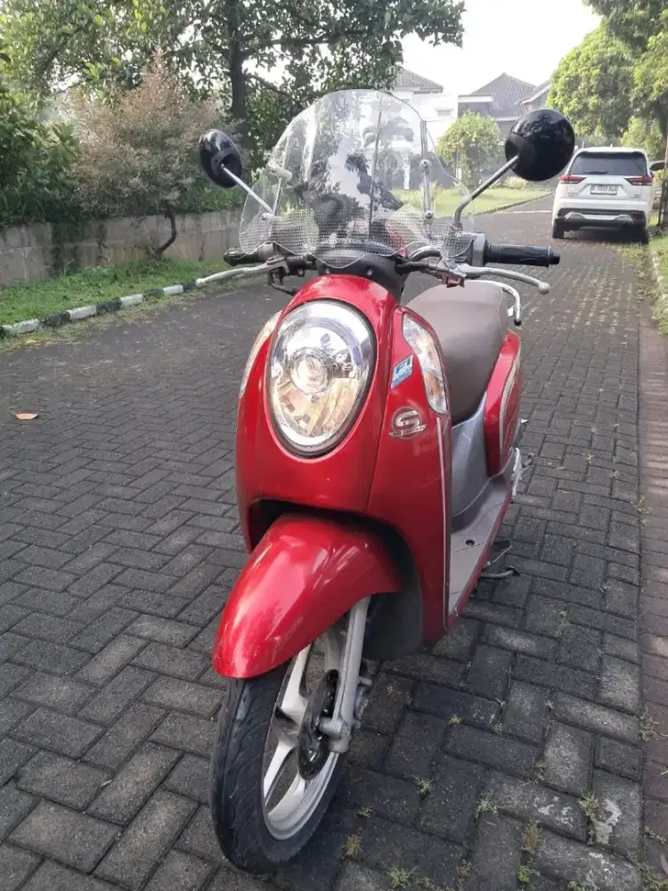 Scoopy ESP 2016
