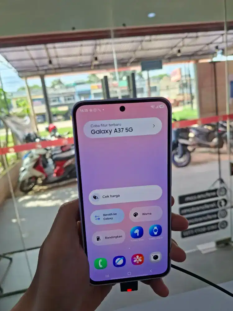 Samsung A37 5G, gratis earphone samsung buds core