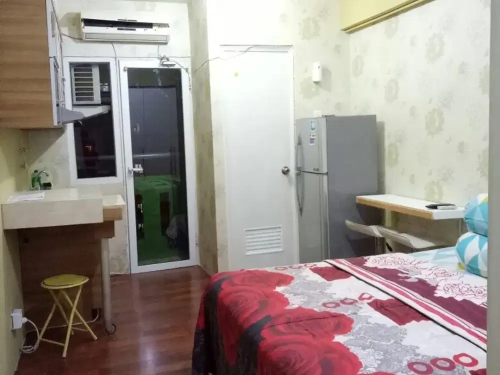 Disewakan Apartment Green Pramuka City Studio klik deskripsi