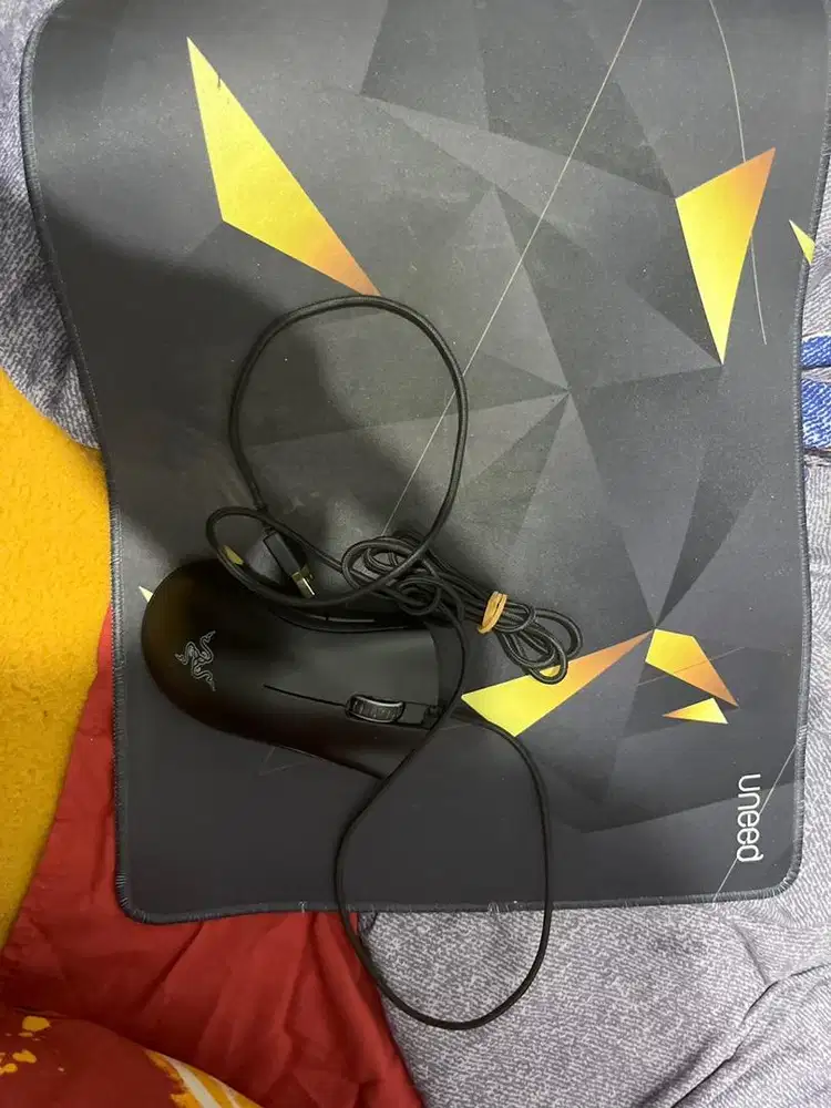 Jual Mouse Razer dan Mousepad Bekas