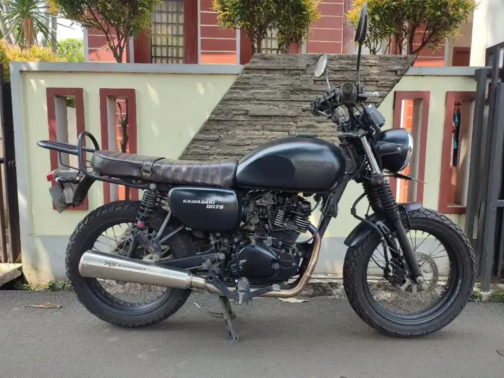 KAWASAKI W175 TAHUN 2018 MURAH