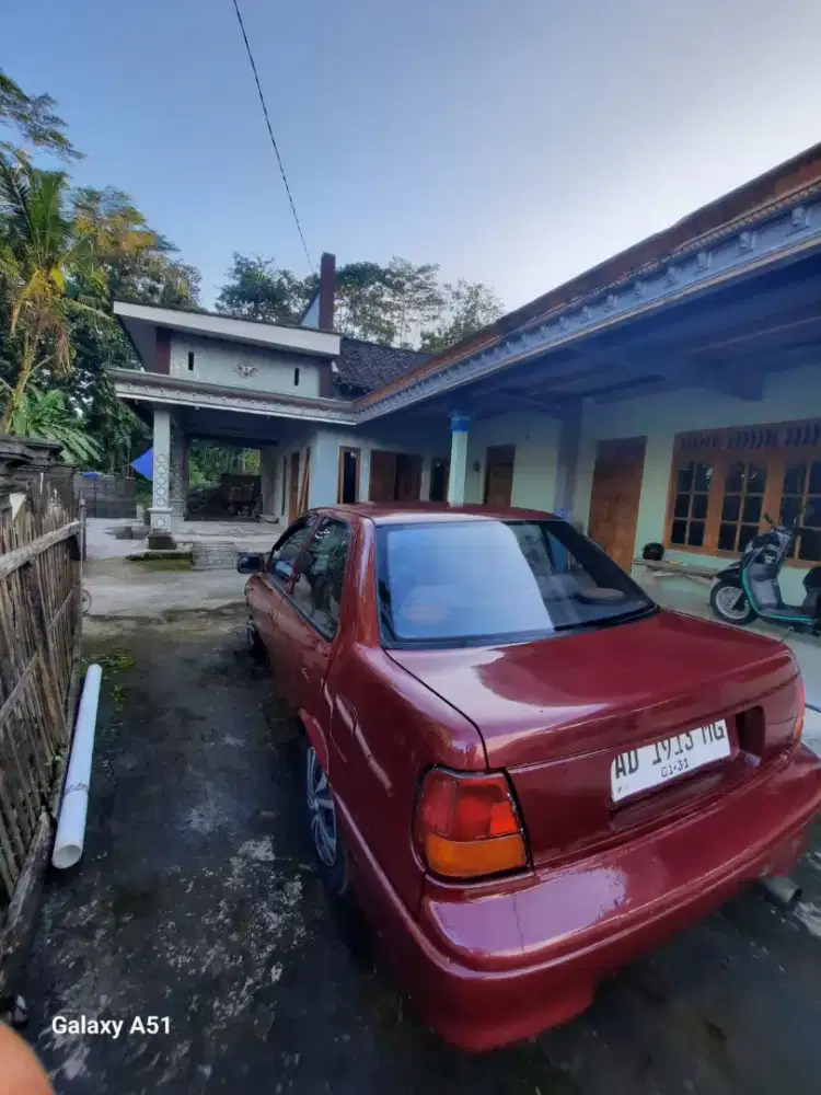 Dijual motuba Suzuki esteem 1.3 tahun 1995