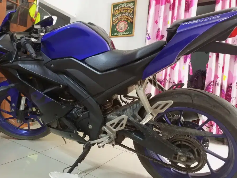 Dijual cepat Yamaha R15 V3 Th. 2019 15,5Jt