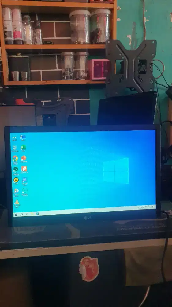 Monitor LED LG 19 slim