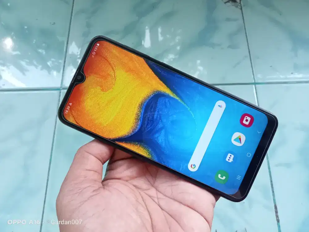 Samsung A20 4G LTE 3/32gb Normal Batangan