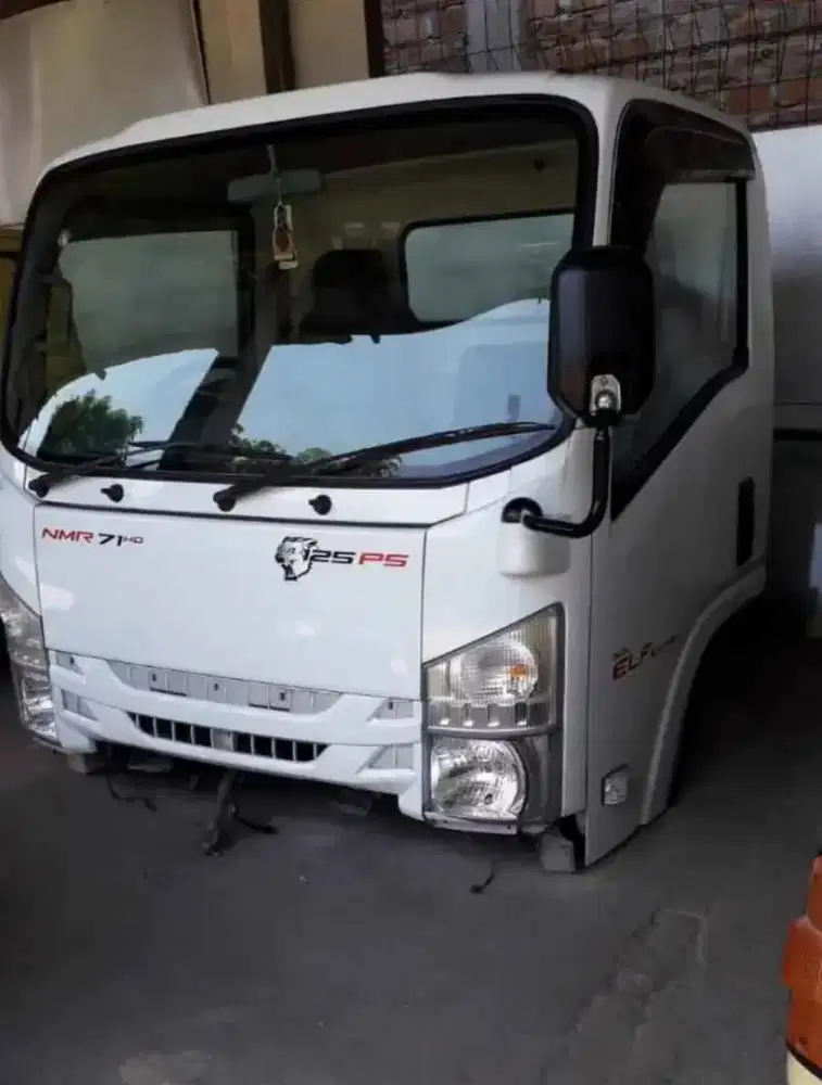 Kabin elf giga ORI copotan