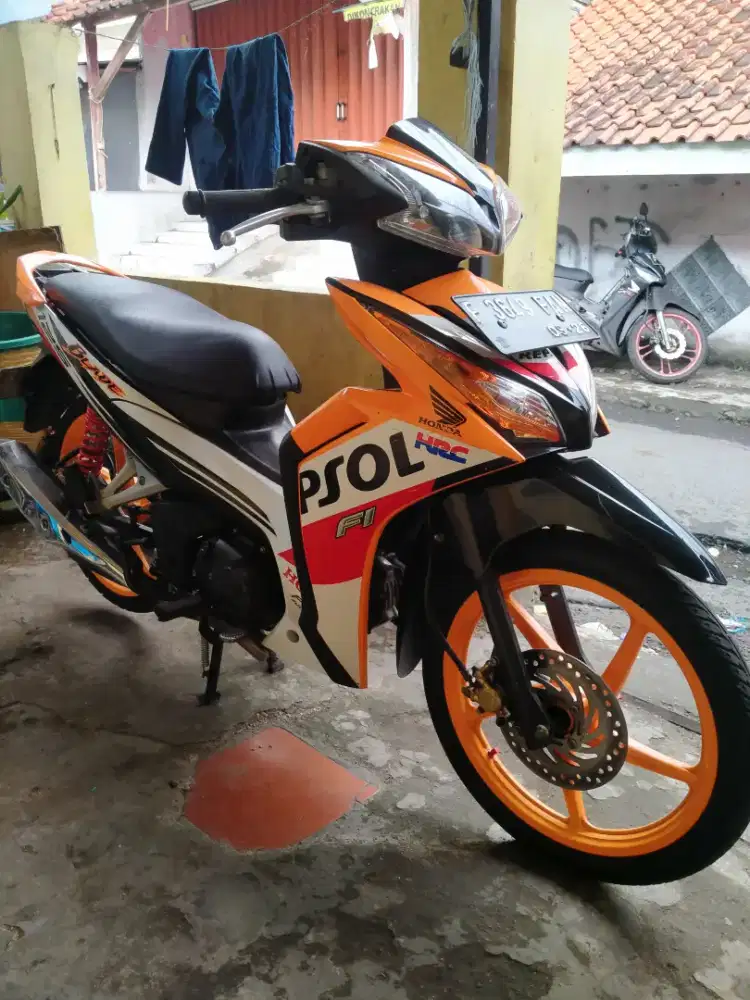 Honda blade 125 repsol