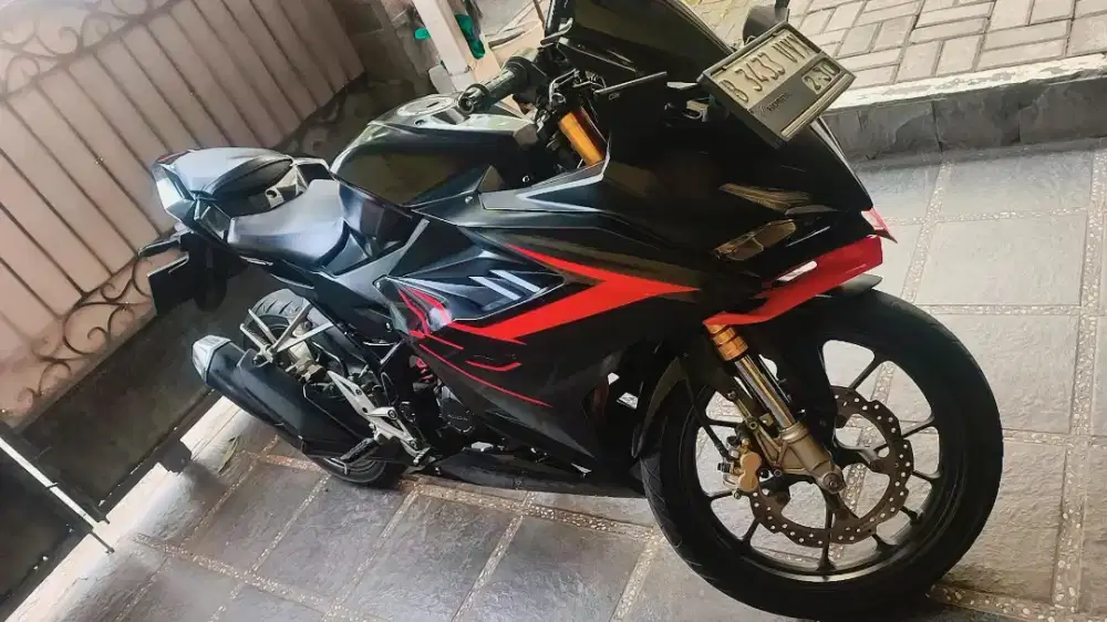 Honda CBR 150R Tahun 2021