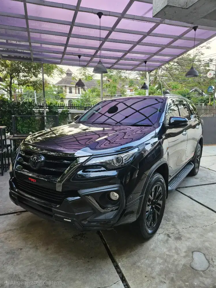 Toyota Fortuner VRZ 4x2 TRD Kick Sensor Istimewa