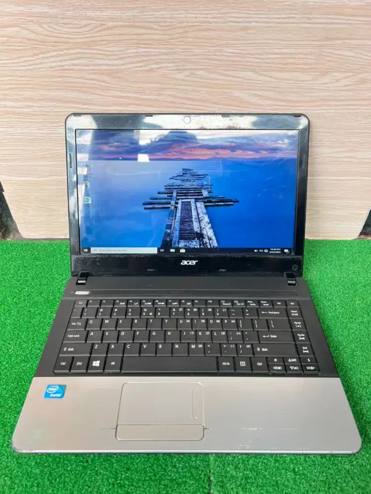 Laptop Acer Aspire E1-431