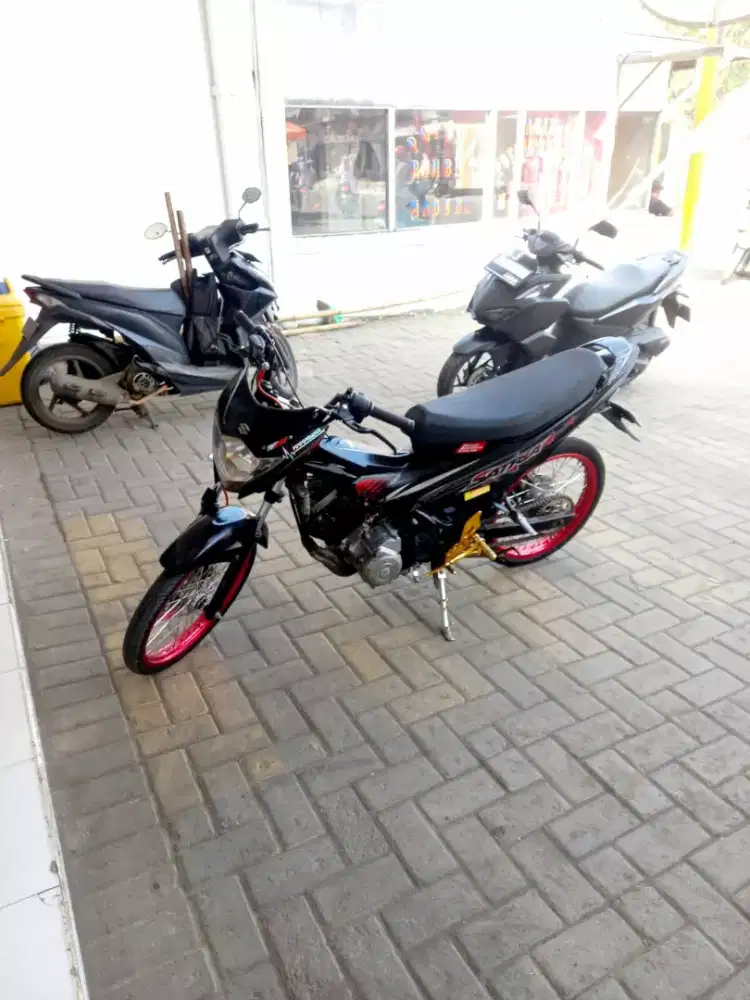 Velg y-rossi mtr satria fu bagus