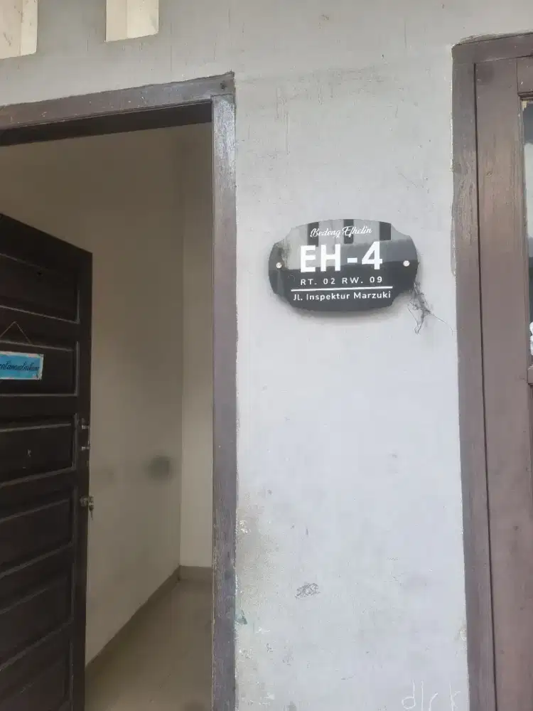 DI KONTRAKAN BEDANG 2 KAMAR TIDUR, KAMAR UTAMA ADA AC 1.5 JUTA/BULAN