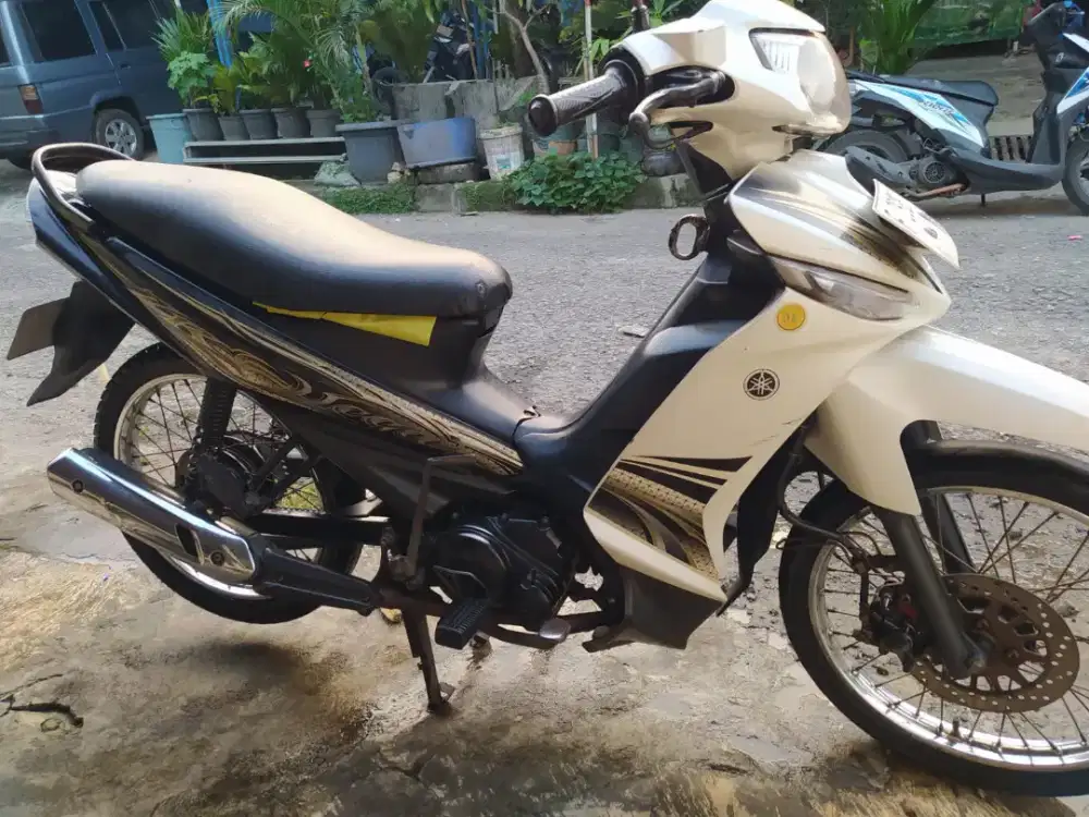 BU jual cepat Yamaha Vega R 2011