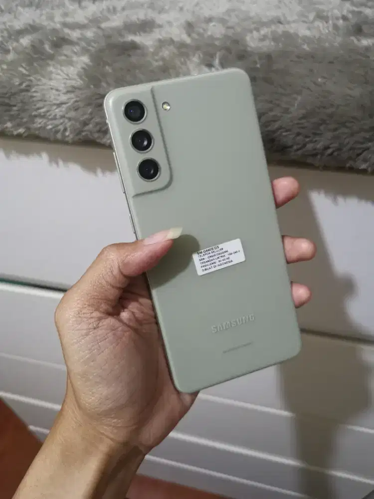 Samsung galaxy S21 FE sein 8/256gb