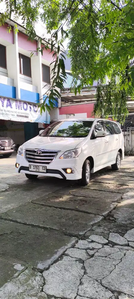 Toyota Kijang Innova 2014 Bensin
