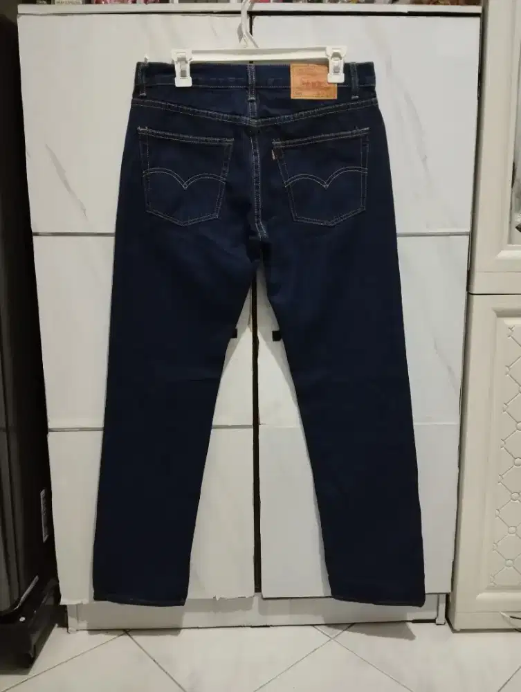 Levi's 505 status sosial & co size 32