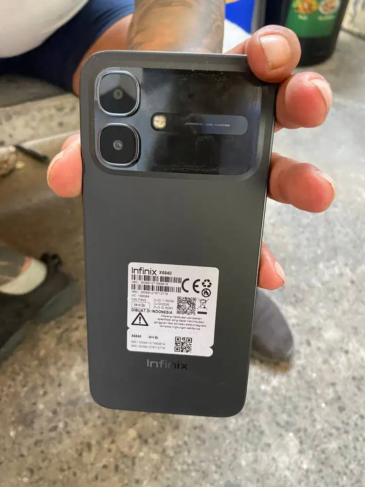 Infinix Smart 20 Fullset Like New 2 Minggu Pemakaian”