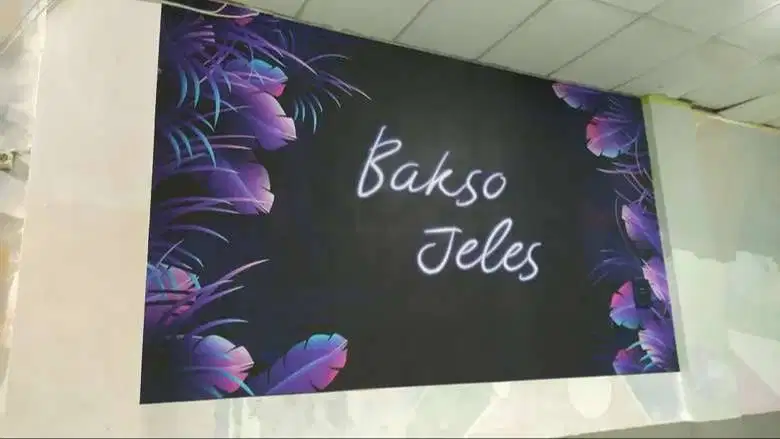 wallpaper wallbanner wallsticker stiker dinding kaca film soloraya