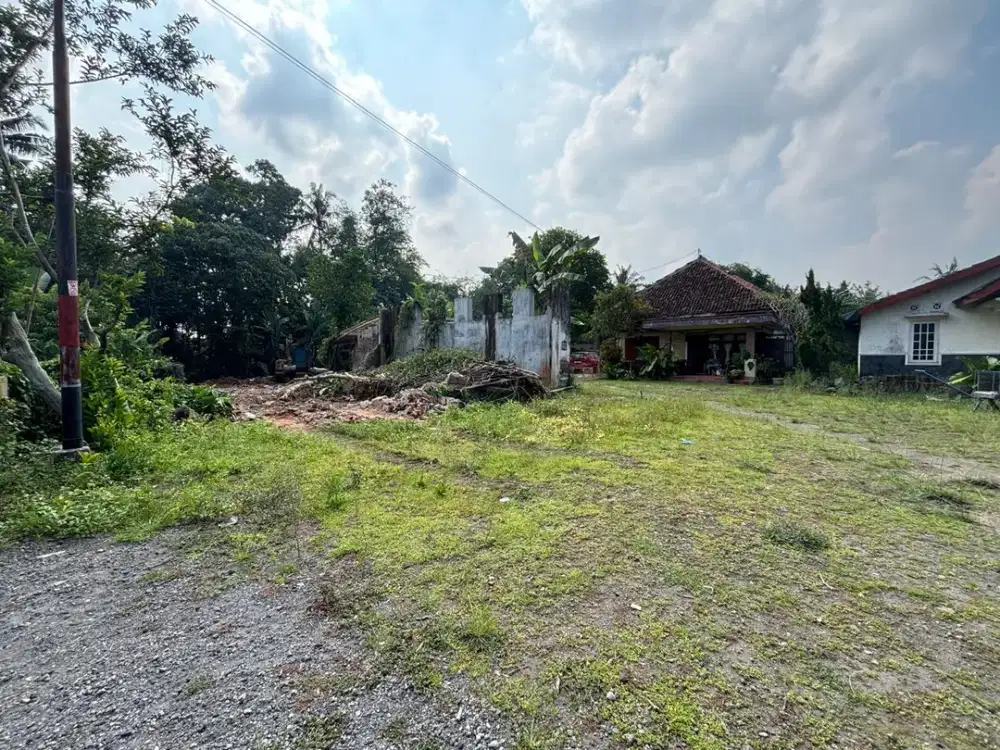 Tanah Sleman 500m Jalan Magelang 1Jutaan 5 Menit Ibarbo Park