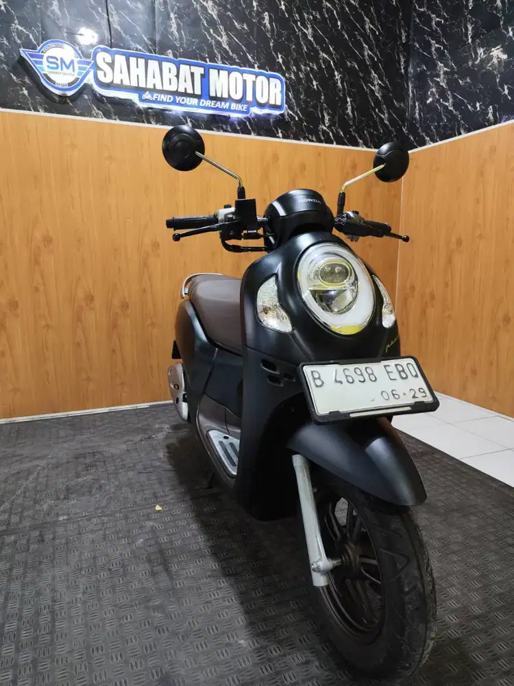 HONDA SCOOPY PRESTIGE TH 2024