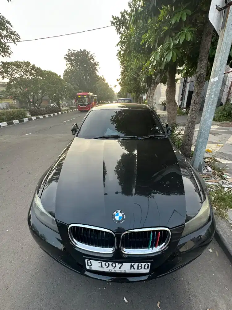 BMW 320i 2011 MATIC