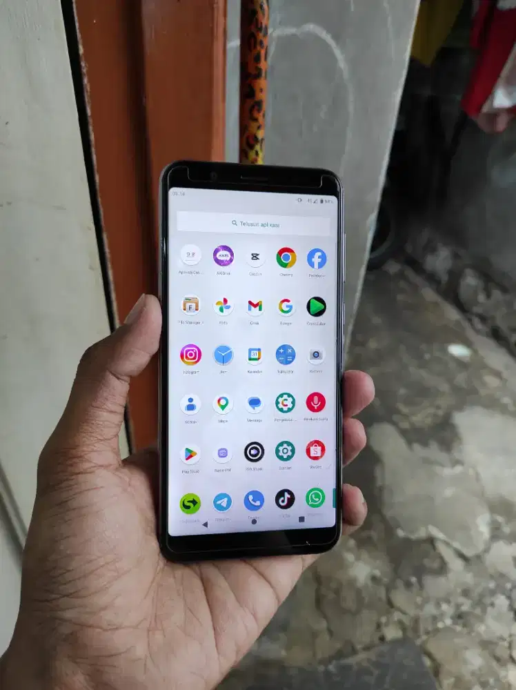 asus maxpro M1 ram 4/64gb