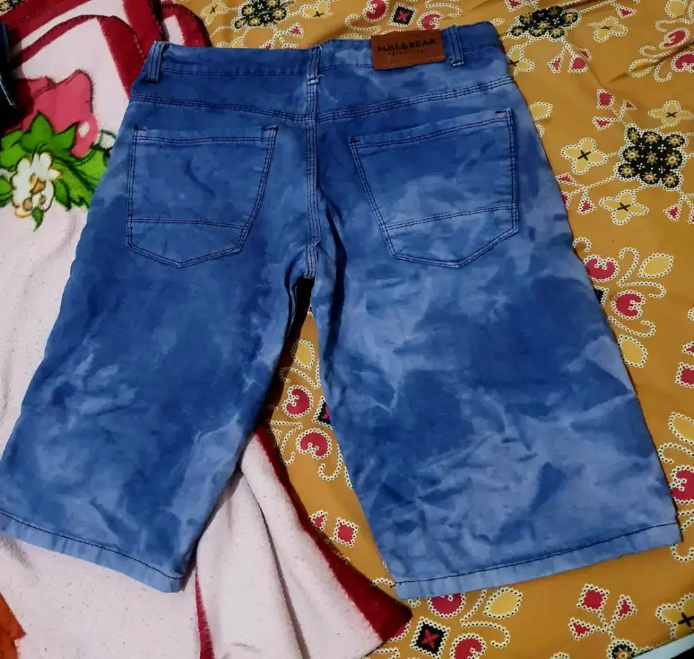 Celana jeans pendek