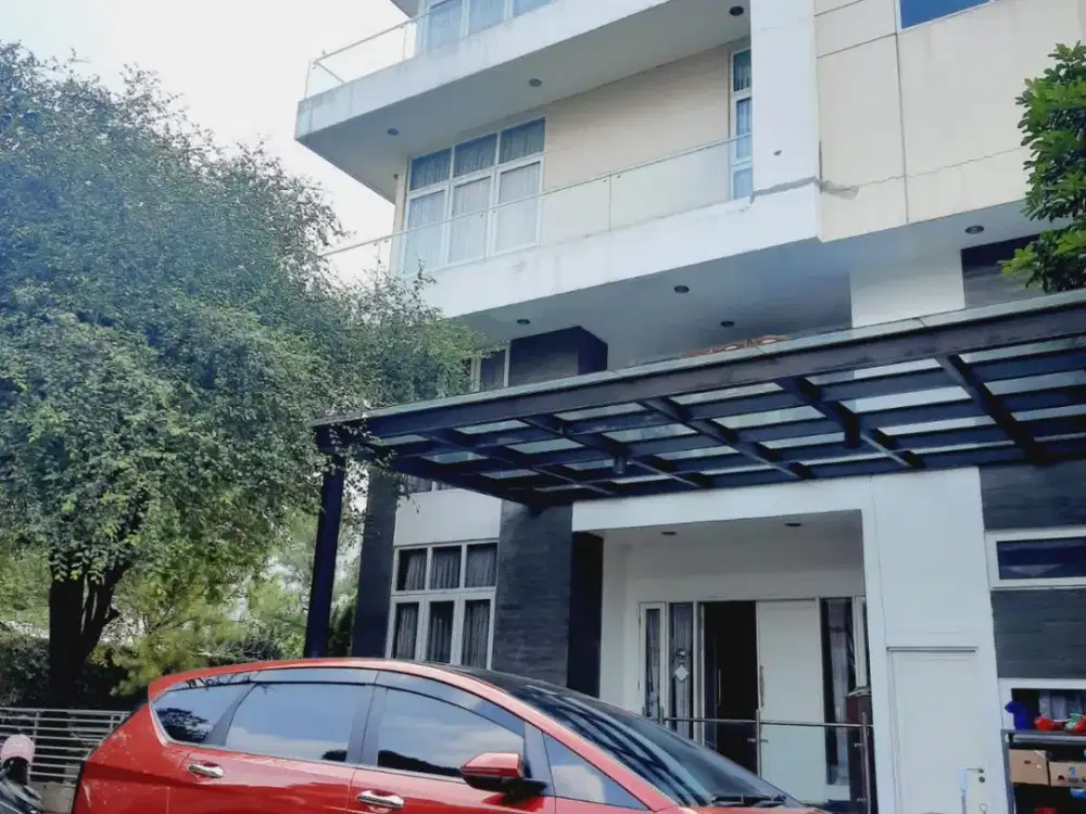 Hunian Elite Kramat Jati – Rumah Besar 415m², Fully Furnished, Harga 9M