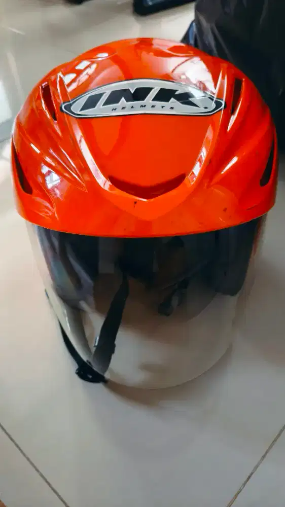 Helm ini ukuran M