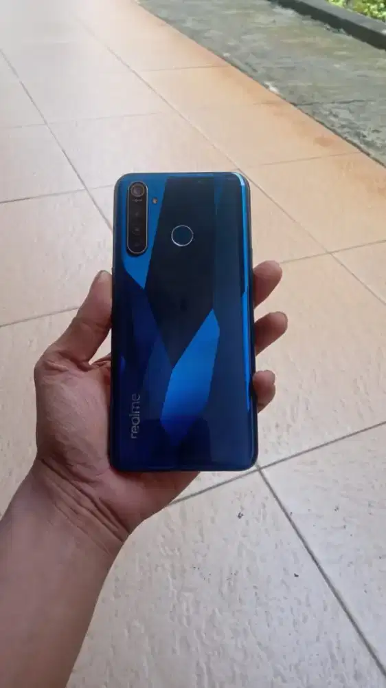 Realme 5pro Ram 8/128gb 4 camera blkang snapdragon