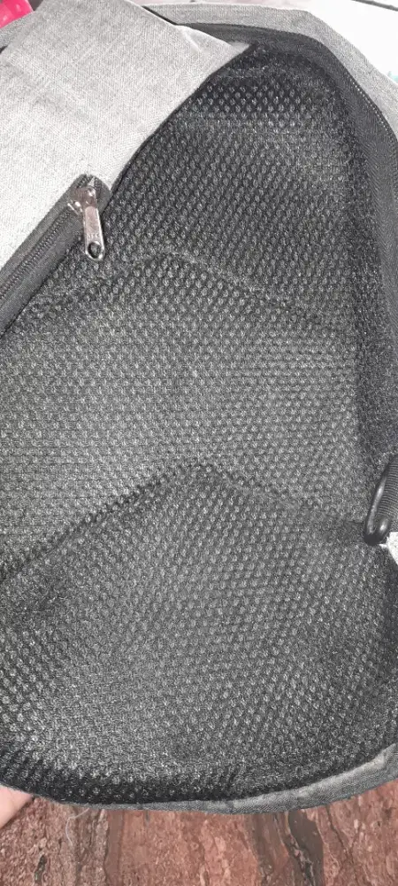 Tas selempang selempangan anti maling warna hitam abu-abu