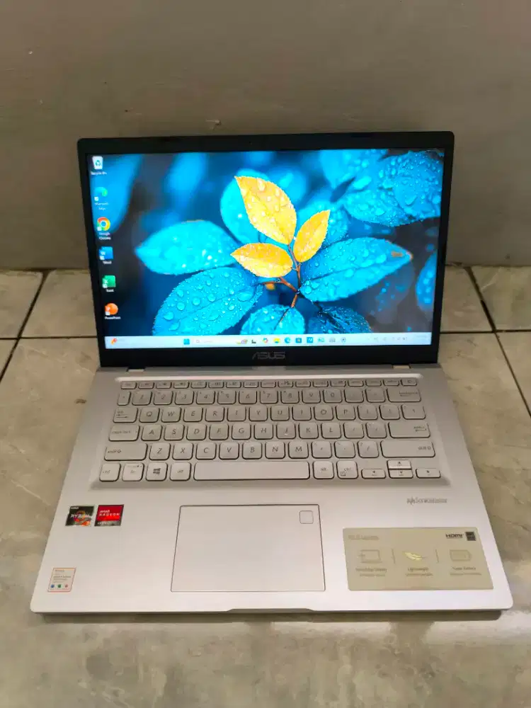 Laptop Asus Vivobook M415da
Ryzen 3 Ram 8 Ssd 512 Fhd