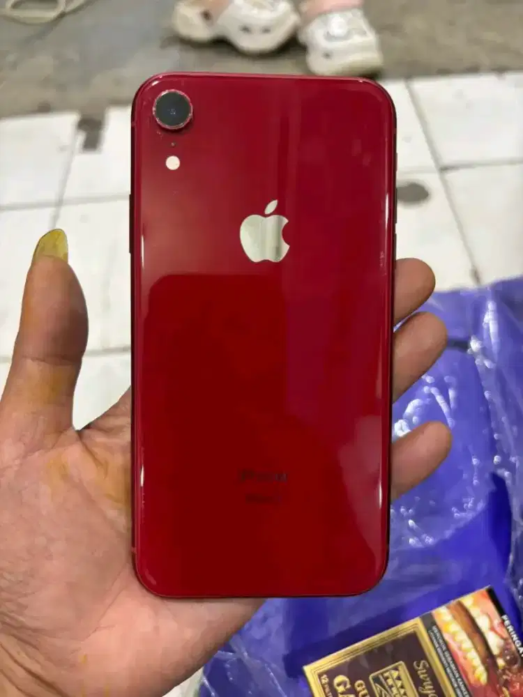 iPhone xr 128 matot pw iCloud apal