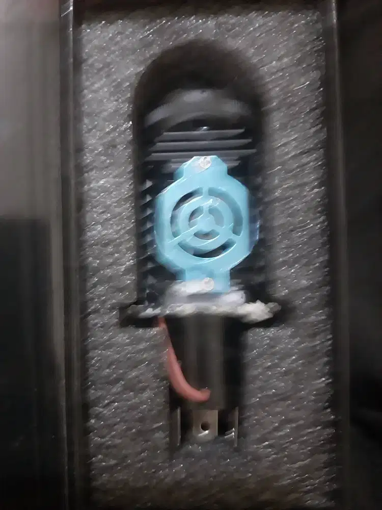 Lampu h4 baru pakai 3 hari merk ibright ze5