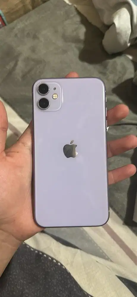 IPHONE 11 64 BC