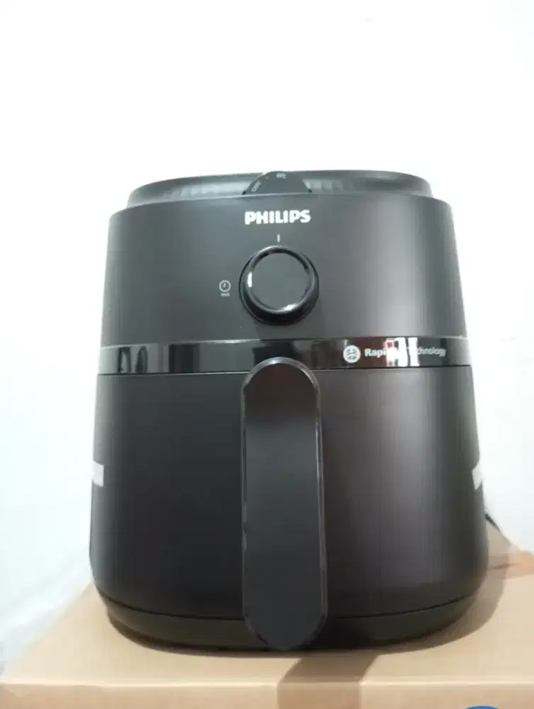 Di jual Airfryer Philips tipe NA120/00