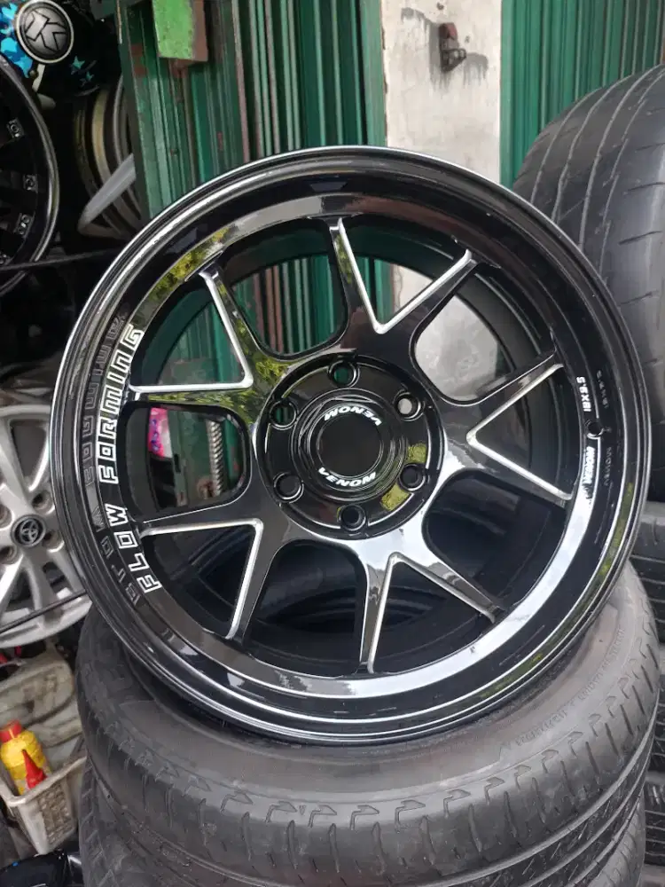 velg baru ring 18 venom. pcd 6x139