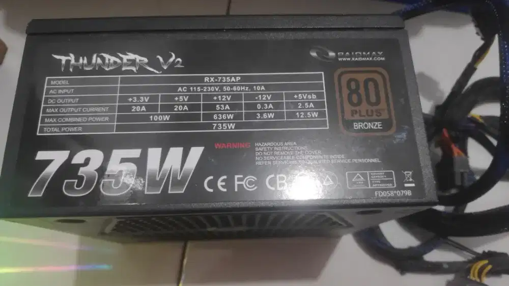 PSU Raidmax Thunder V2 735w 80+ Bronze