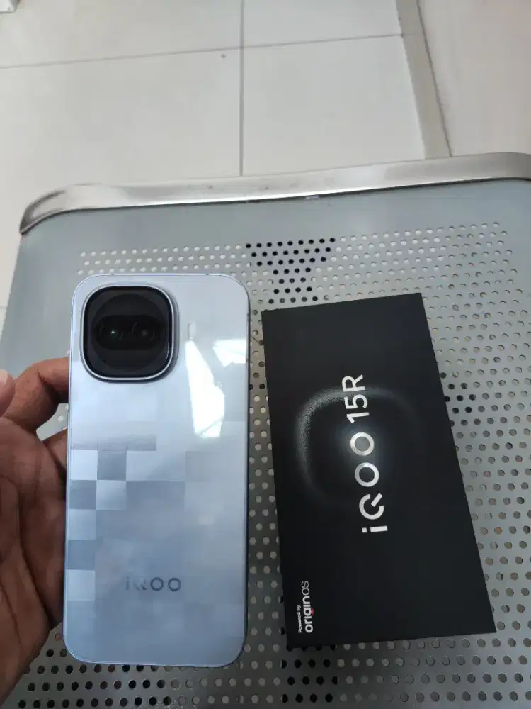 IQOO 15R 12/512GB GARANSI 2 TAHUN