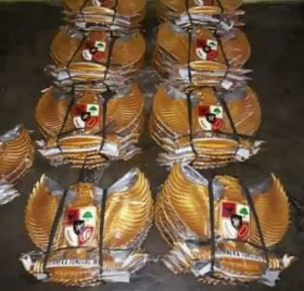 Patung garuda ukuran 35x40