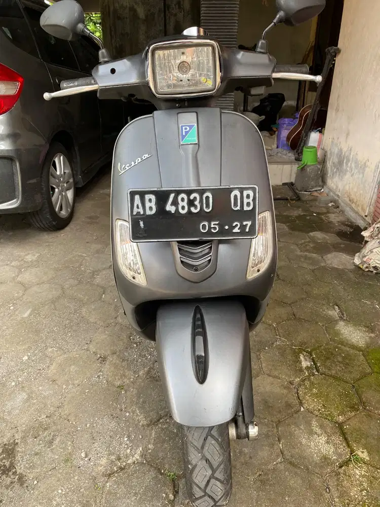 Dijual Vespa S125 IGET 2017