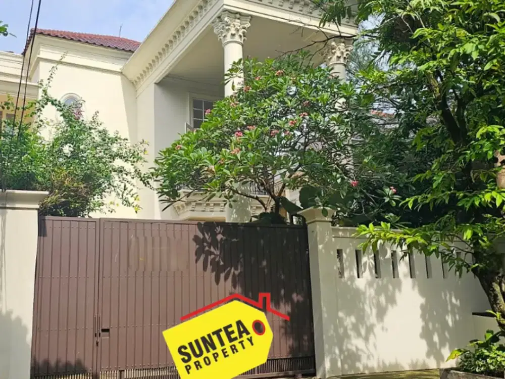 Rumah Mewah Jakarta Selatan – 2,5 Lantai, Kolam Renang, Luas 600M² (Im)