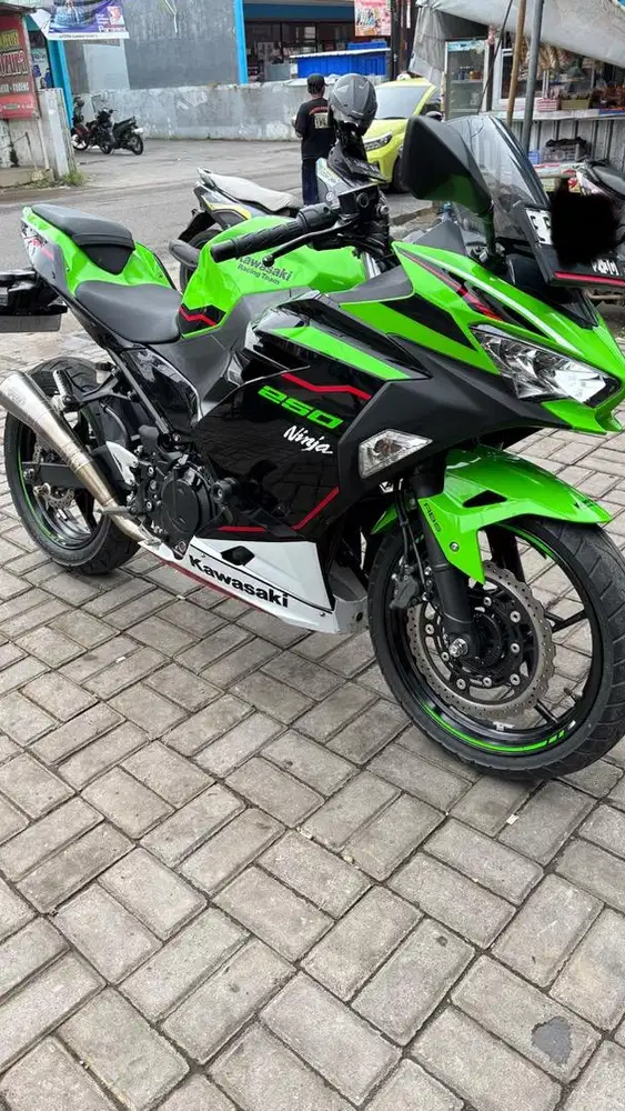 Ninja 250 ABS SE KRT yahuddd