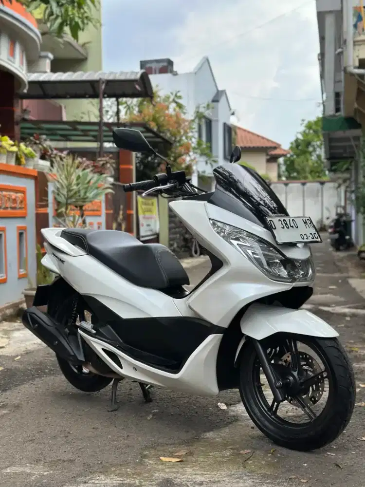 Honda PCX CBU VIETNAM 153cc 2015
