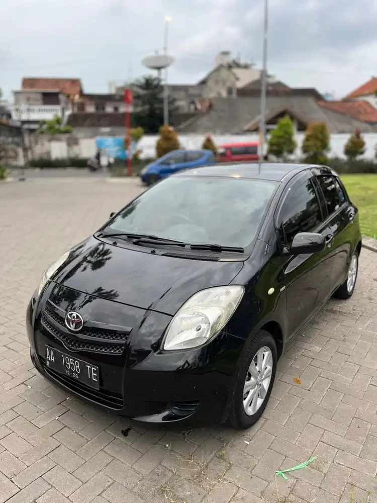Toyota Yaris J 2008 AT